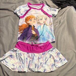 Disney’s Frozen Kids Swim Set Size 7/8 Like New